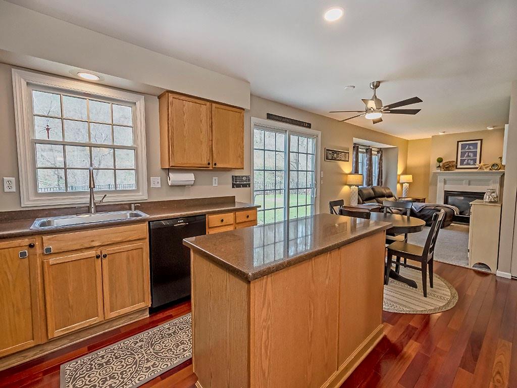 220 Ruth Way McDonald, PA 15057 - Photo 8 of 22 Gallery Image 8