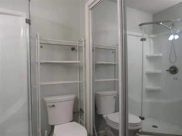 $825 | 1026 Thomas Street, Denton, TX 76201