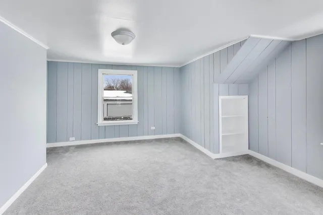 $350,000 | 18219 West Big Oaks Road, Grayslake, IL 60030