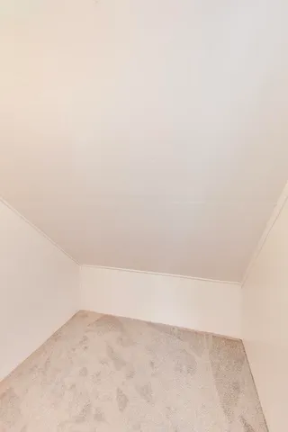 $350,000 | 18219 West Big Oaks Road, Grayslake, IL 60030