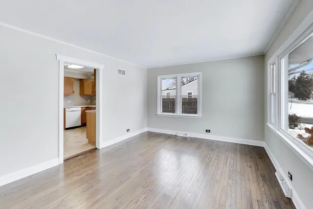 $350,000 | 18219 West Big Oaks Road, Grayslake, IL 60030