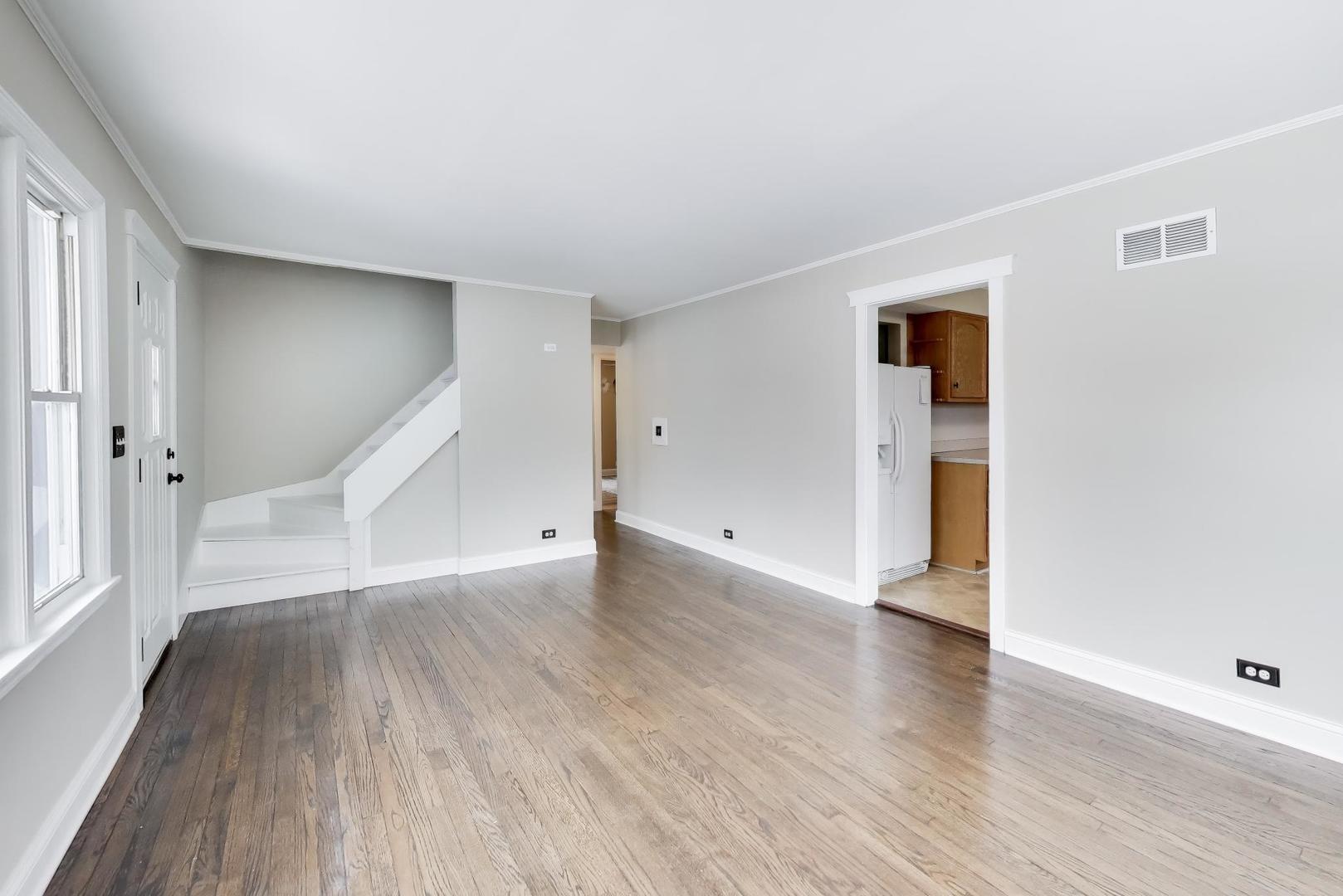 18219 West Big Oaks Road Grayslake, IL 60030 - Photo 6 of 37