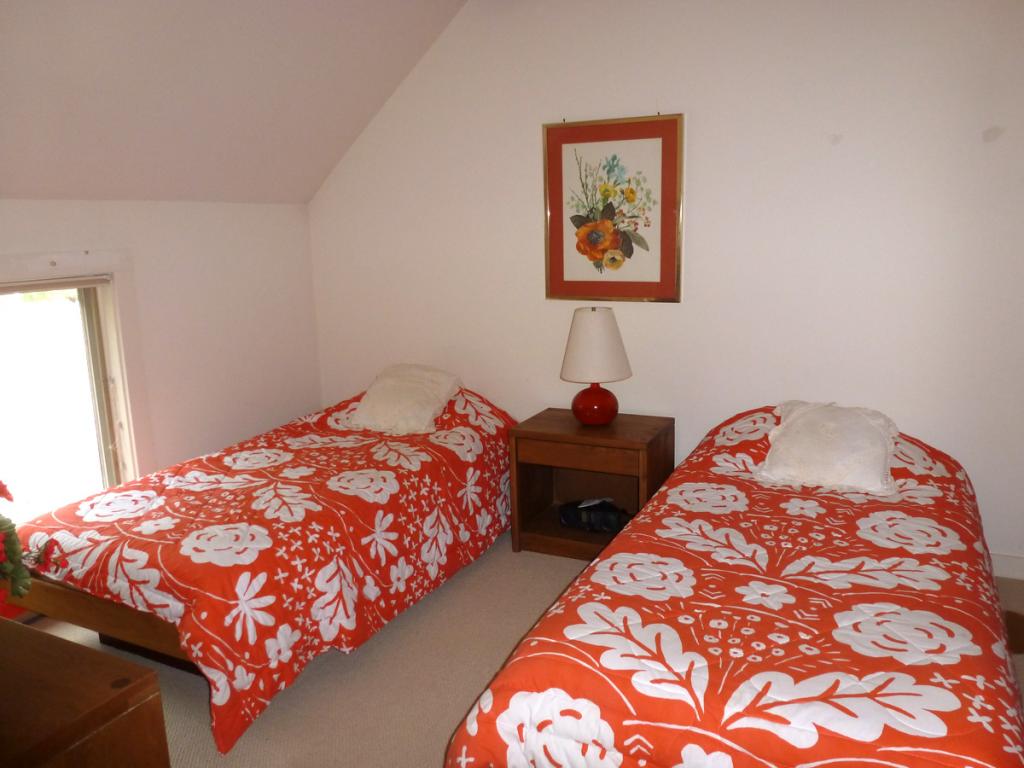 32 Castlerock Road, Unit 32 Warren, VT 05674 - Photo 14 of 15