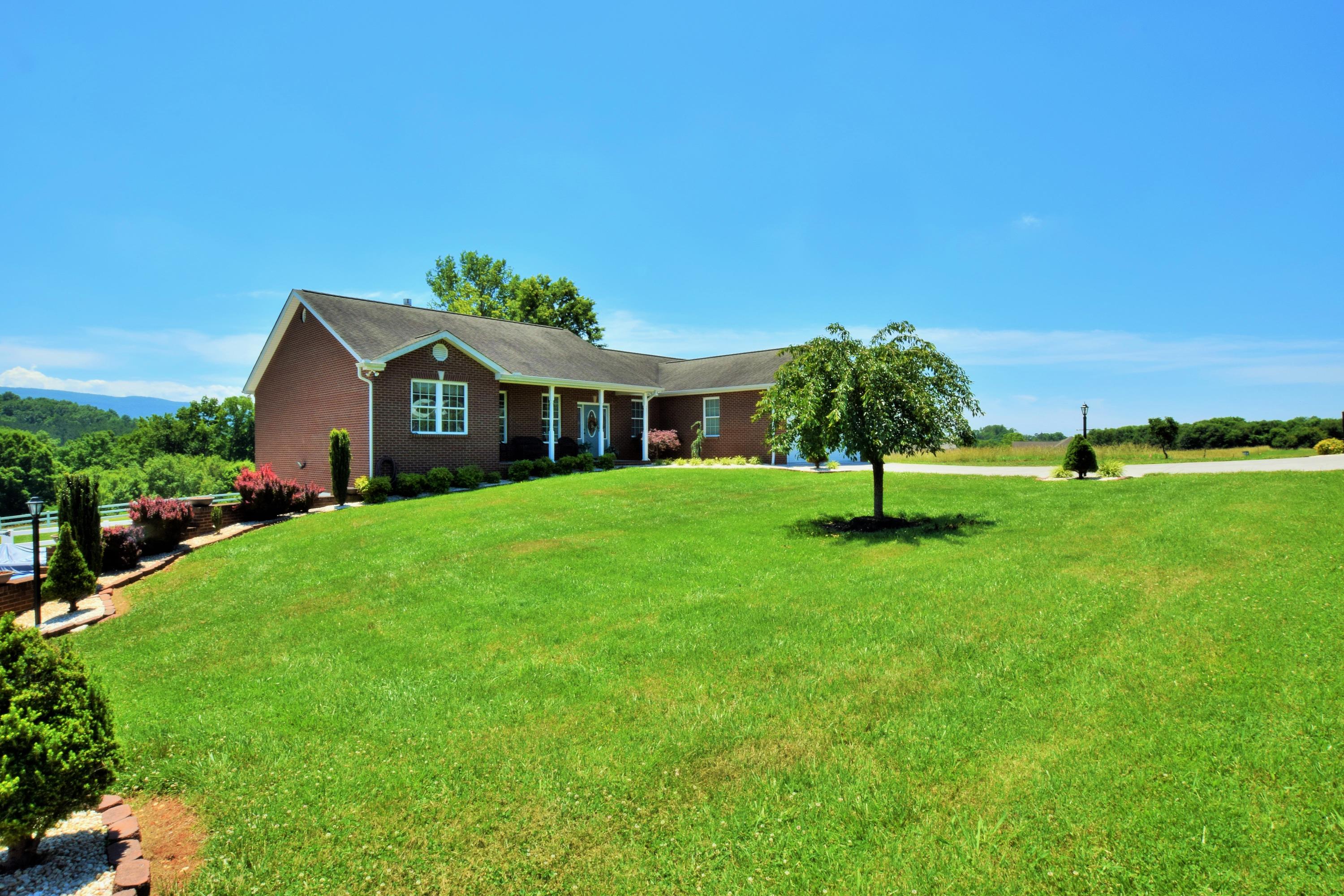 405 Hatcher Road Seymour, TN 37865 - Photo 3 of 30 405 Hatcher Rd
