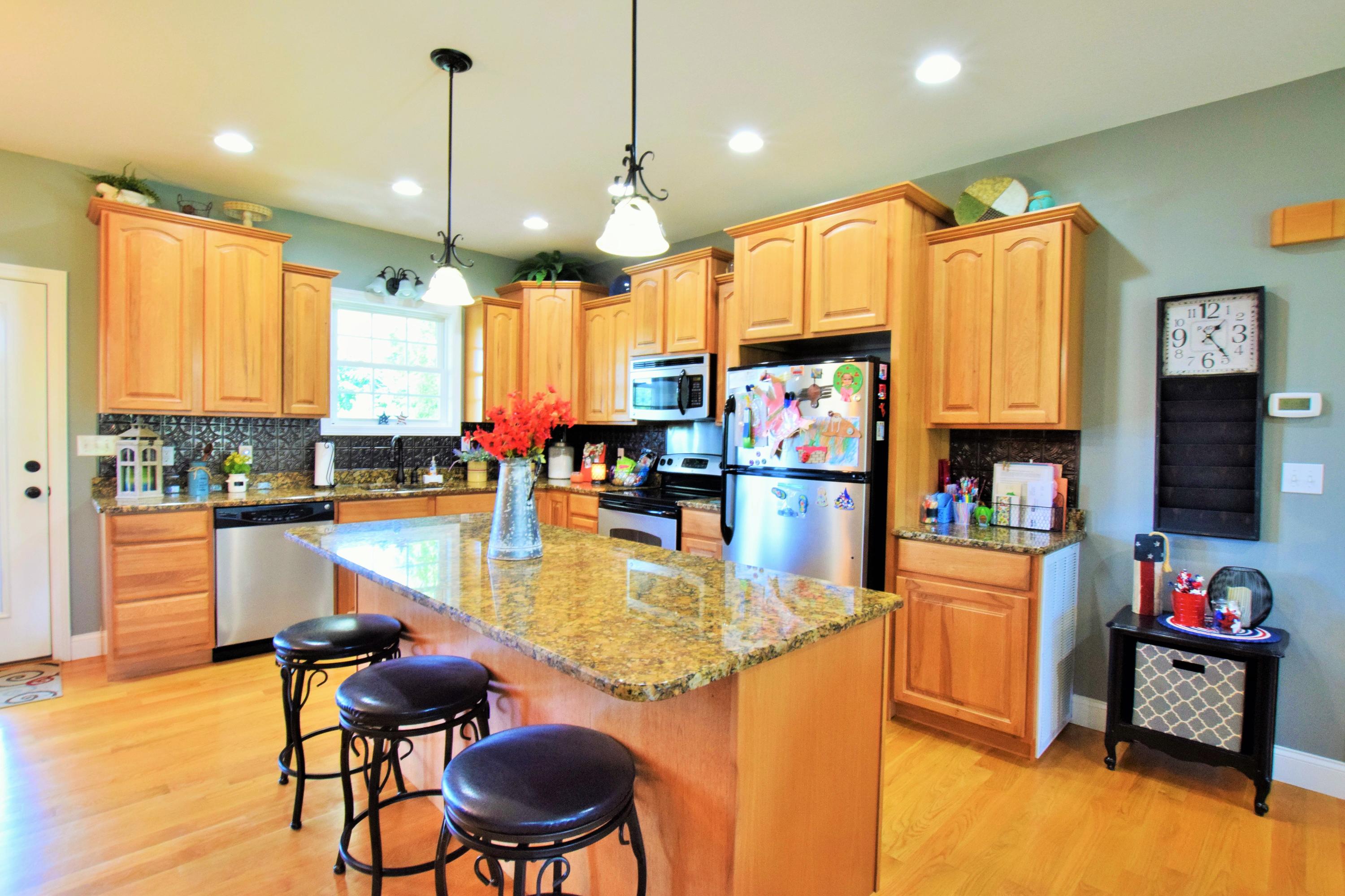 405 Hatcher Road Seymour, TN 37865 - Photo 5 of 30 Kitchen