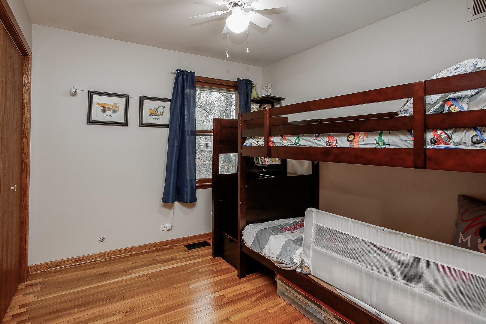 27W522 Manchester Road Winfield, IL 60190 - Photo 8 of 21