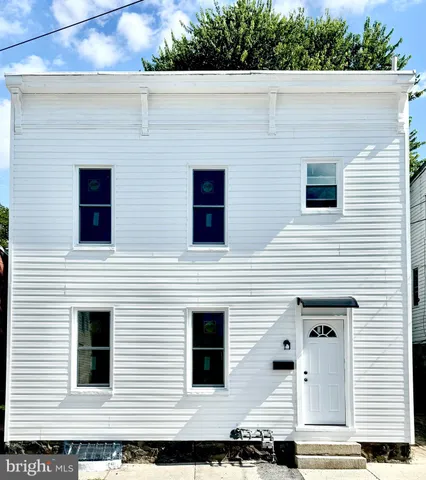 $185,000 | 449 Columbia Street, Cumberland, MD 21502