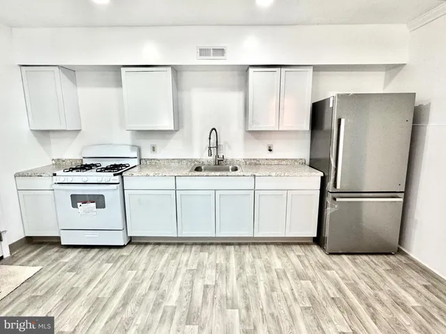 $185,000 | 449 Columbia Street, Cumberland, MD 21502