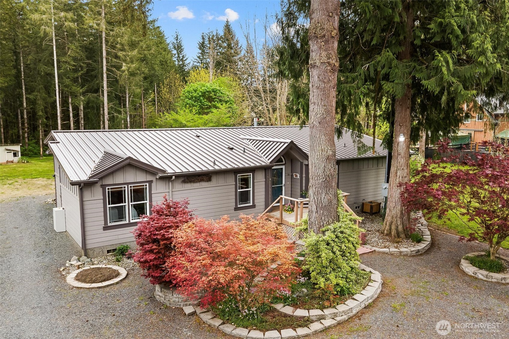 4915 Schwarzmiller Road Lake Stevens, WA 98258 - Photo 2 of 40 a view of a house with garden
