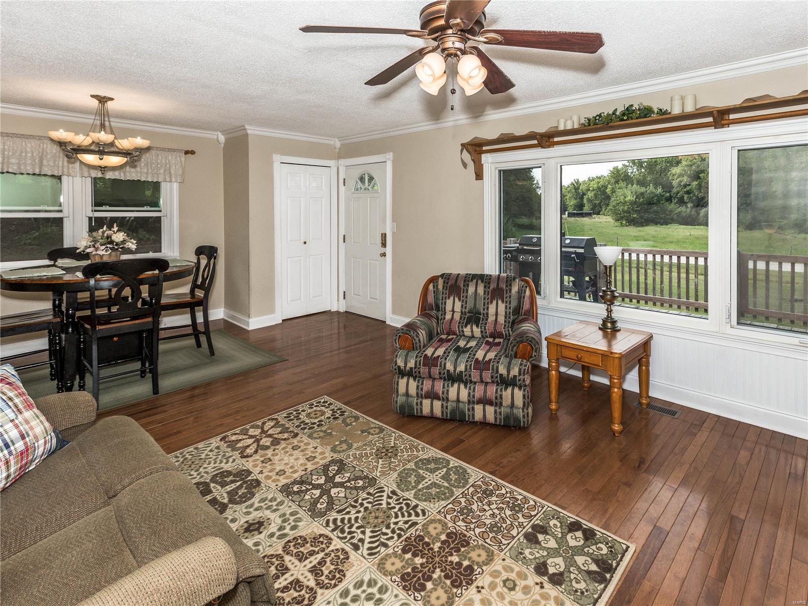 8870 Maple Road Edwardsville, IL 62025 - Photo 17 of 49