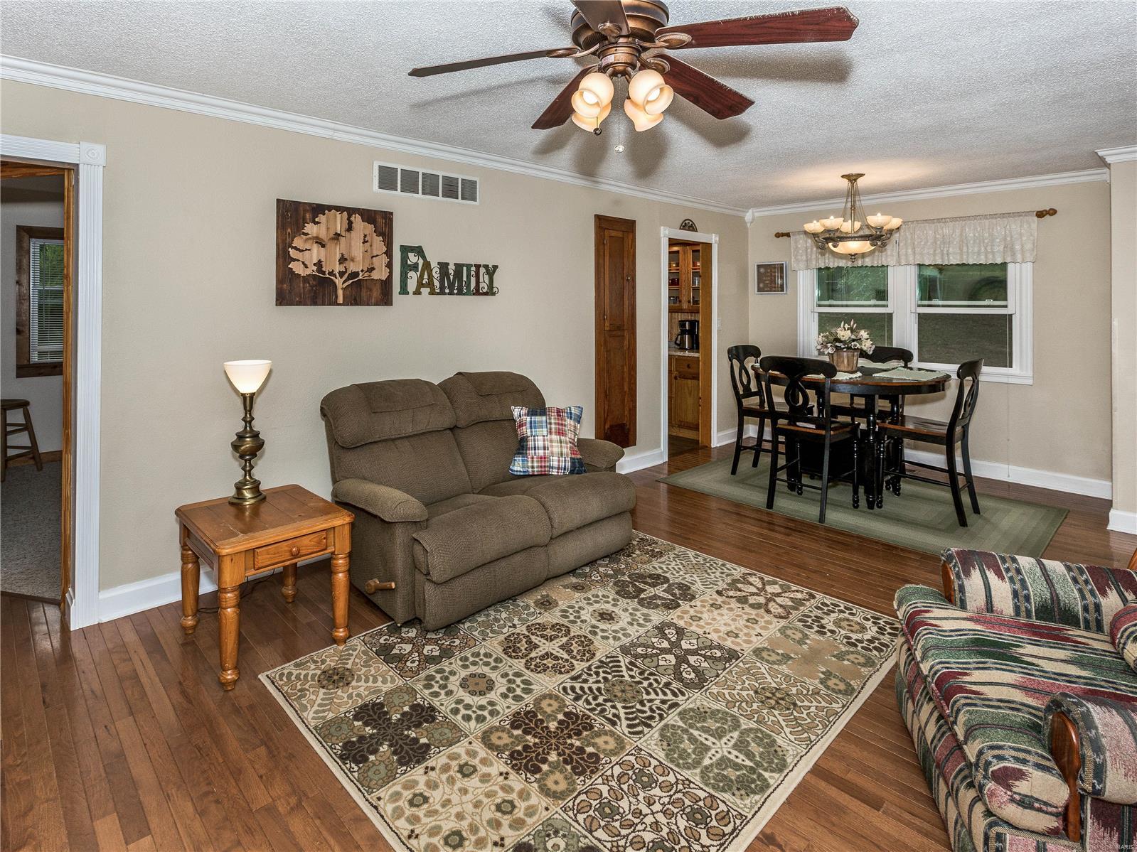 8870 Maple Road Edwardsville, IL 62025 - Photo 20 of 49