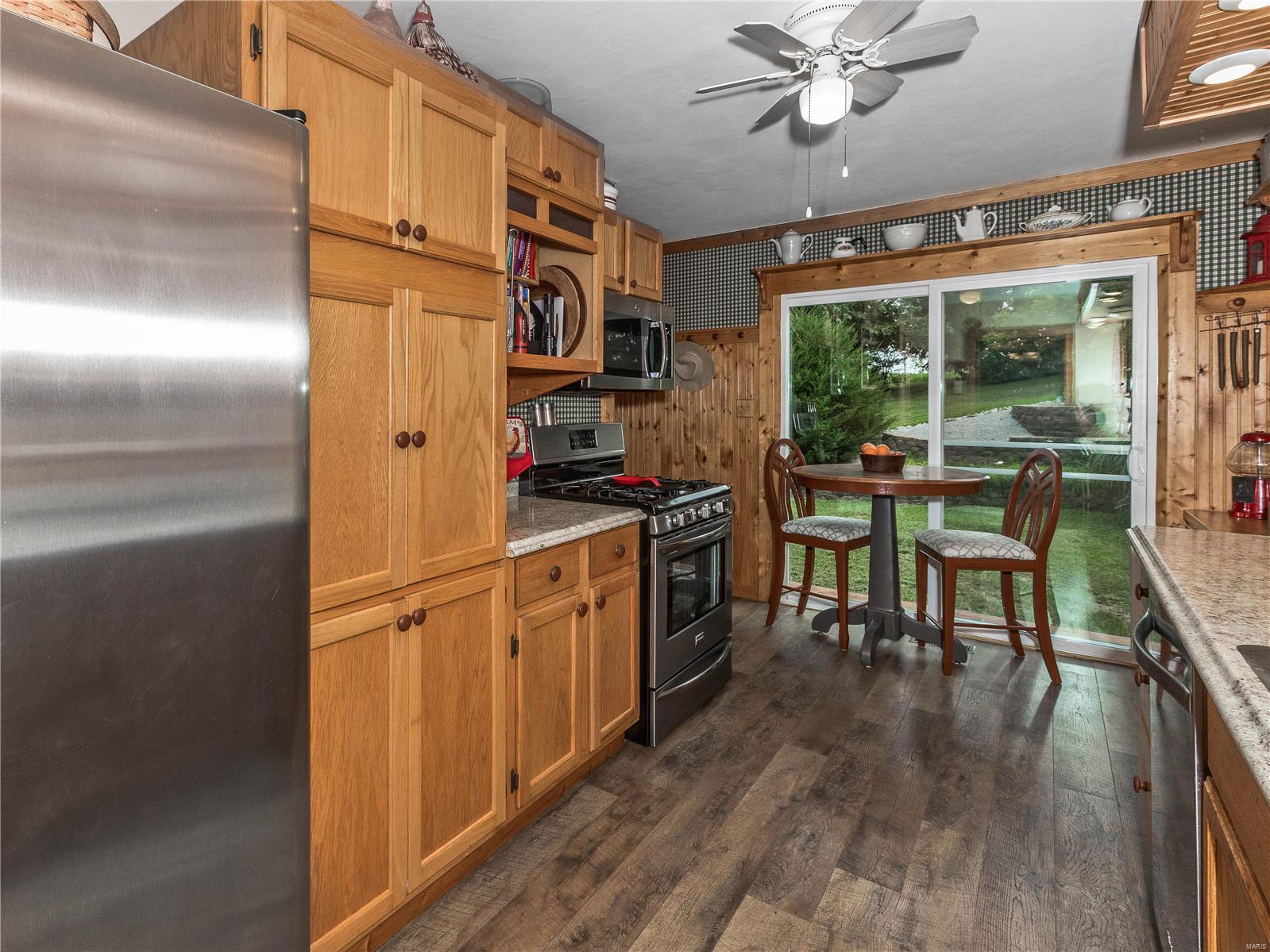 8870 Maple Road Edwardsville, IL 62025 - Photo 26 of 49