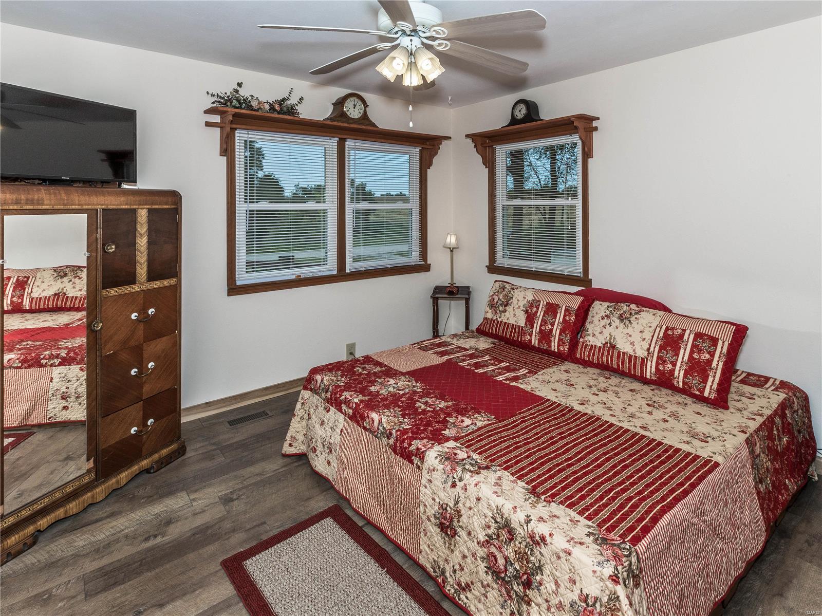 8870 Maple Road Edwardsville, IL 62025 - Photo 29 of 49
