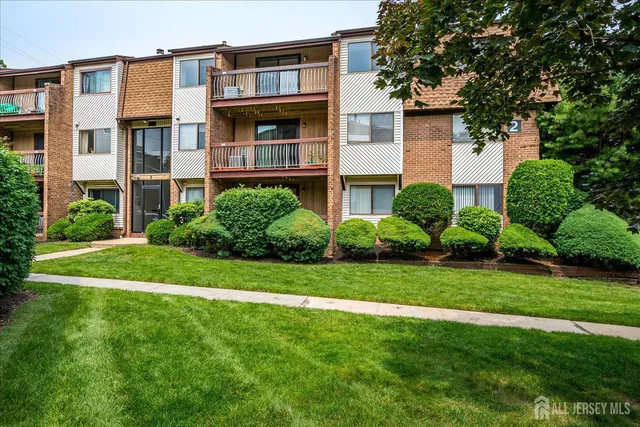 $2,500 | 223 Edison Glen Terrace, Edison, NJ 08837