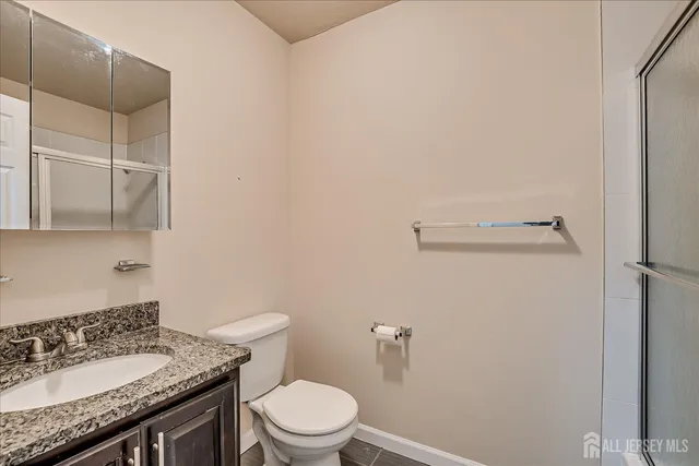 $2,500 | 223 Edison Glen Terrace, Edison, NJ 08837