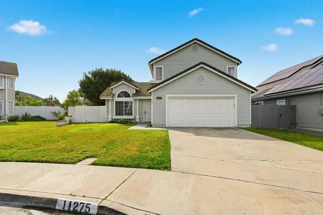 $899,900 | 11275 Pinestone Court, San Diego, CA 92128