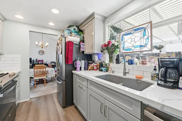 $899,900 | 11275 Pinestone Court, San Diego, CA 92128