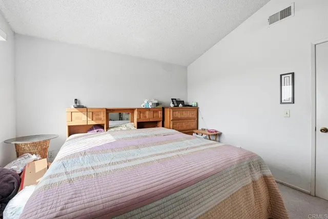 $899,900 | 11275 Pinestone Court, San Diego, CA 92128