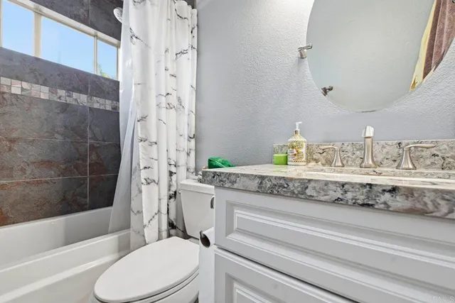 $899,900 | 11275 Pinestone Court, San Diego, CA 92128