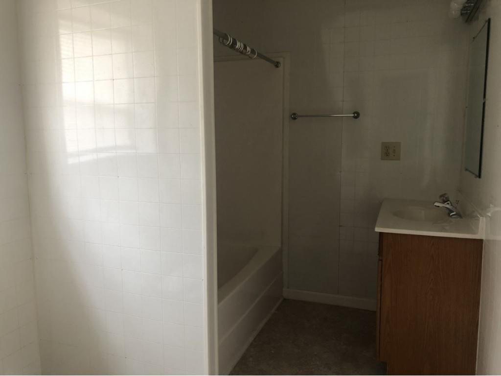227 Spring Street, Unit 1 5 Hampton, TN 37658 - Photo 6 of 34 Unit 1 Duplex