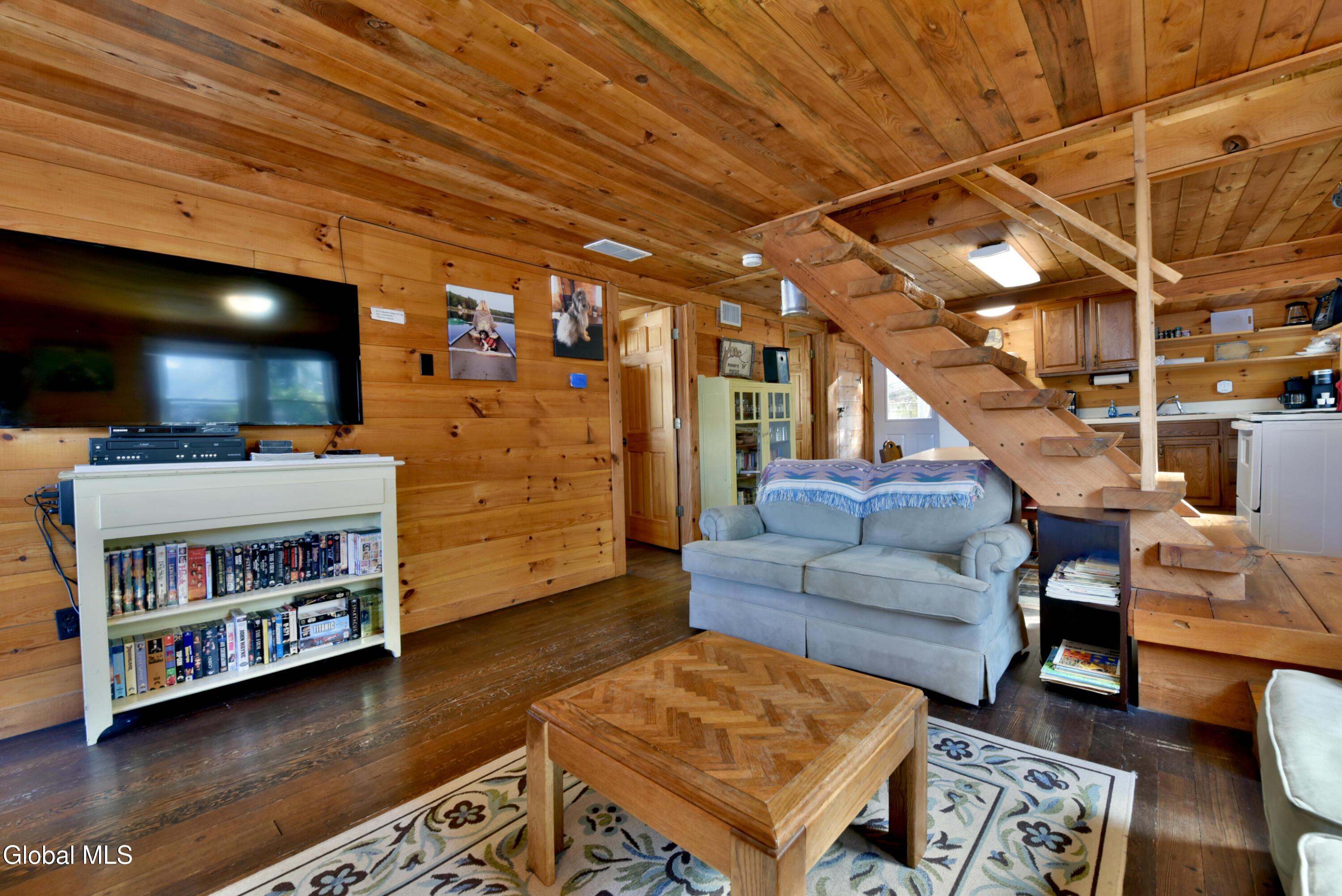 31 Main Street Greenfield, NY 12850 - Photo 6 of 58 6