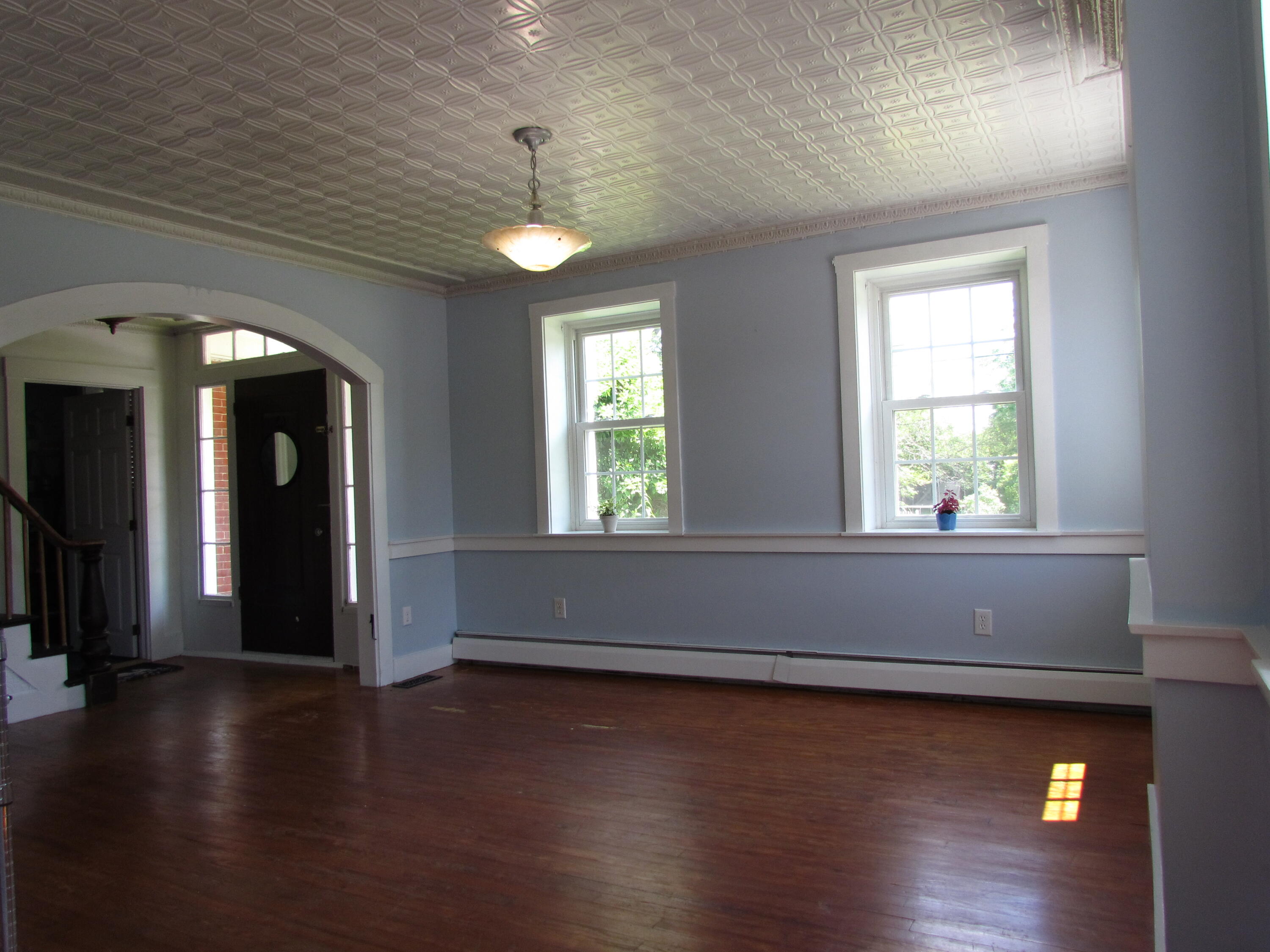 53 Ferry Road Lisbon, ME 04250 - Photo 12 of 50 Formal Front Entry
