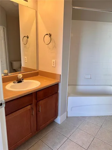 $1,340 | 8124 Claire Ann Drive, Unit 204, Orlando, FL 32825