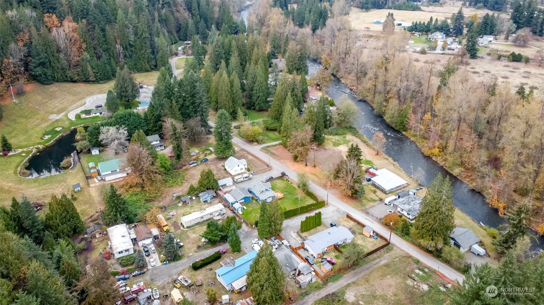 21821 222nd Place Southeast Renton, WA 98058 - Photo 4 of 4 Gallery Image 4