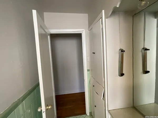 $1,350 | 1124 Vanderbilt Street, San Antonio, TX 78210