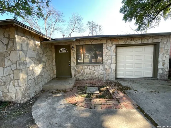 $1,350 | 1124 Vanderbilt Street, San Antonio, TX 78210
