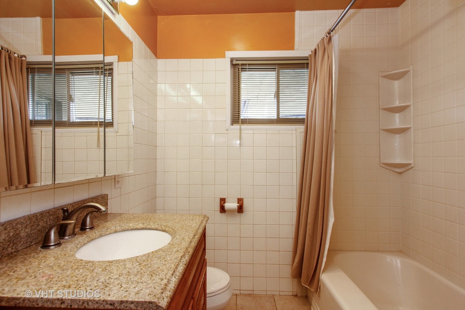23681 North Quentin Road Lake Zurich, IL 60047 - Photo 8 of 10