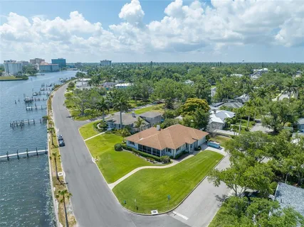 $899,000 | 2305 Riverview Boulevard, Bradenton, FL 34205