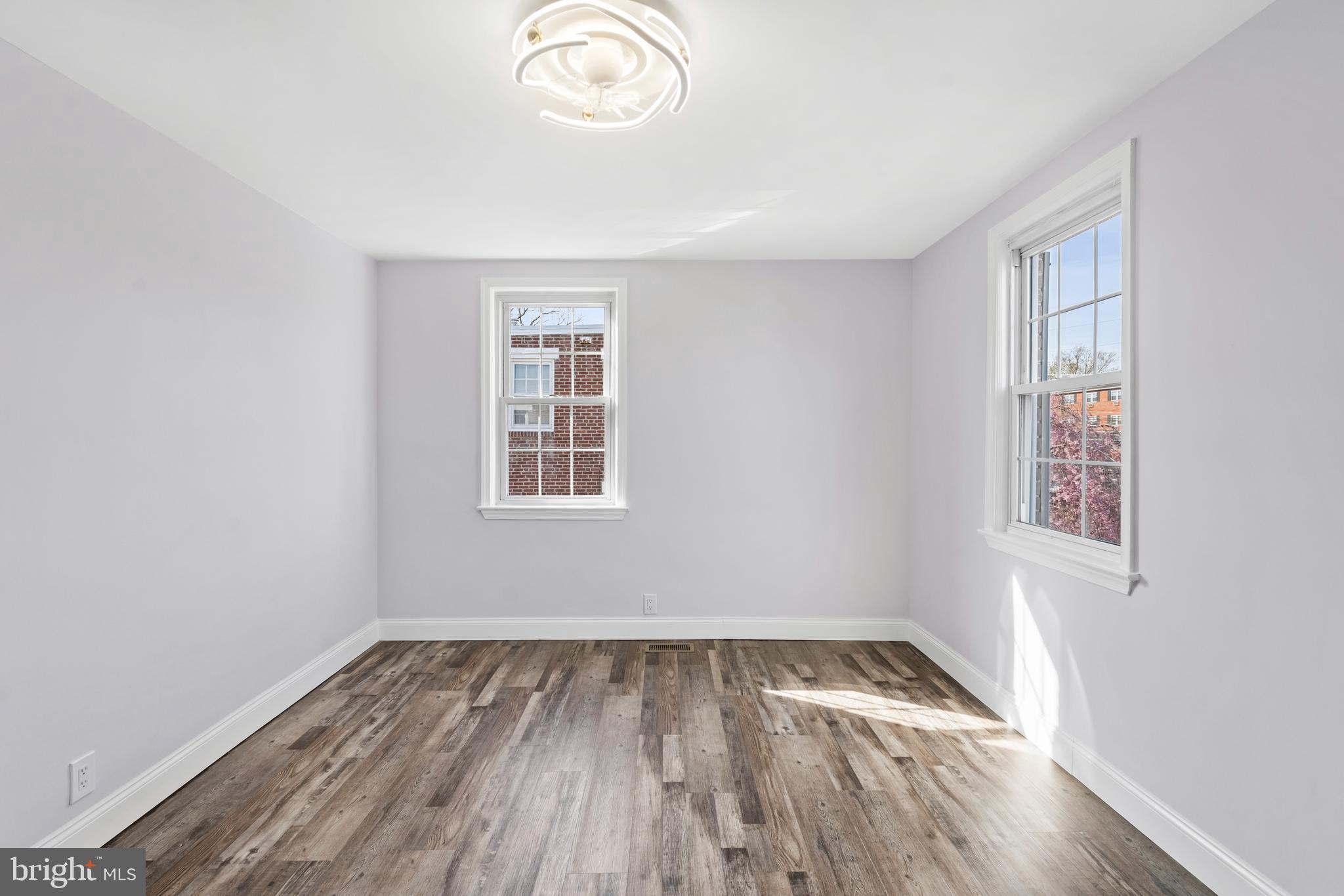218 East County Line Road Hatboro, PA 19040 - Photo 17 of 21 Gallery Image 17