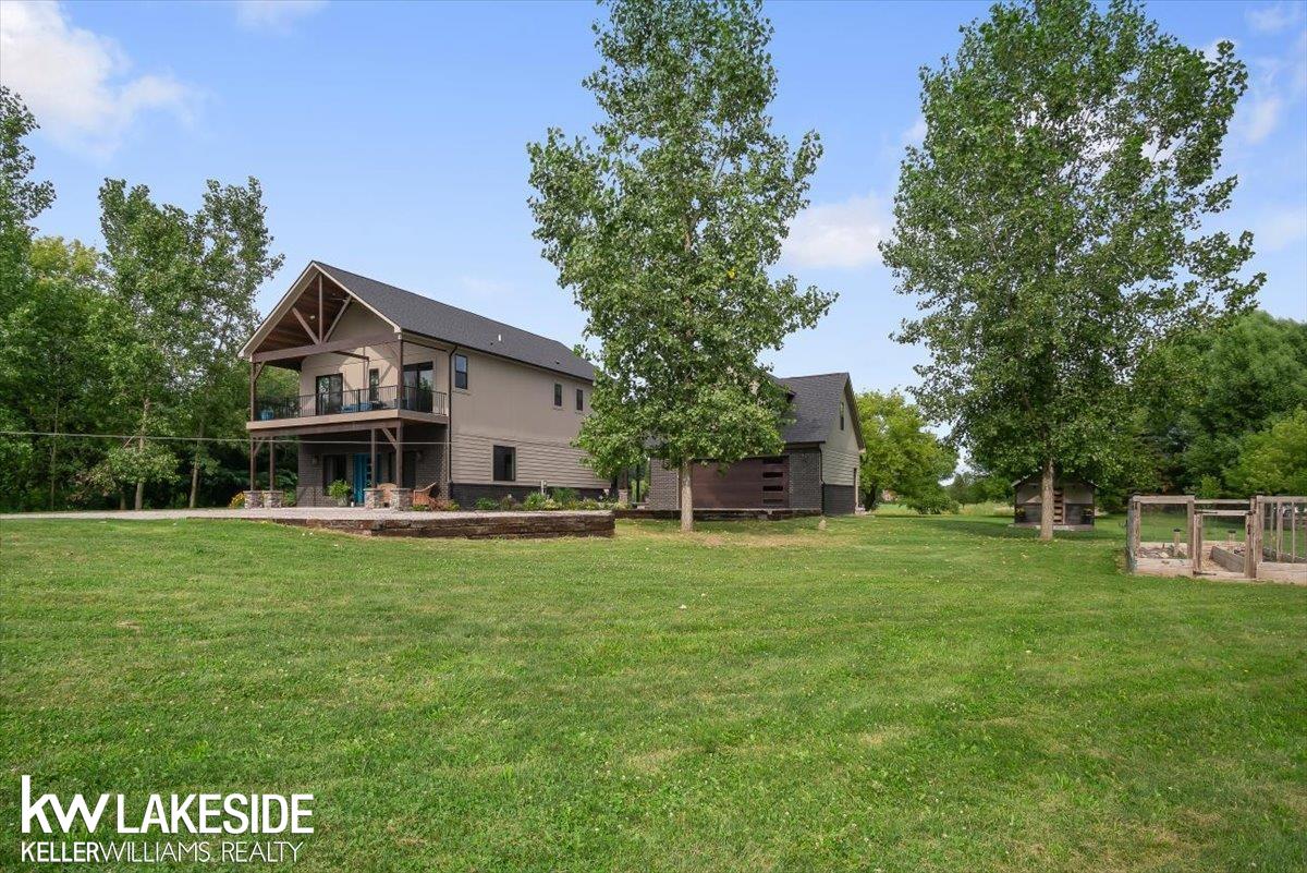 65802 Wolcott Road Ray, MI 48096 - Photo 46 of 60 50150368-ef374ef8-ff09-4856-8208-bb5c3d3d86ab.JPG
