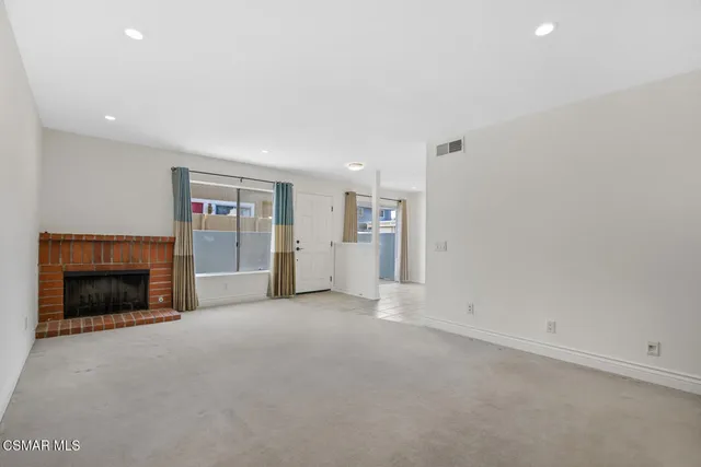 $665,000 | 1760 East Avenida De Las Flores, Thousand Oaks, CA 91362