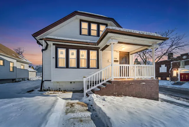 $225,000 | 3700 North 14th Street, Milwaukee, WI 53206