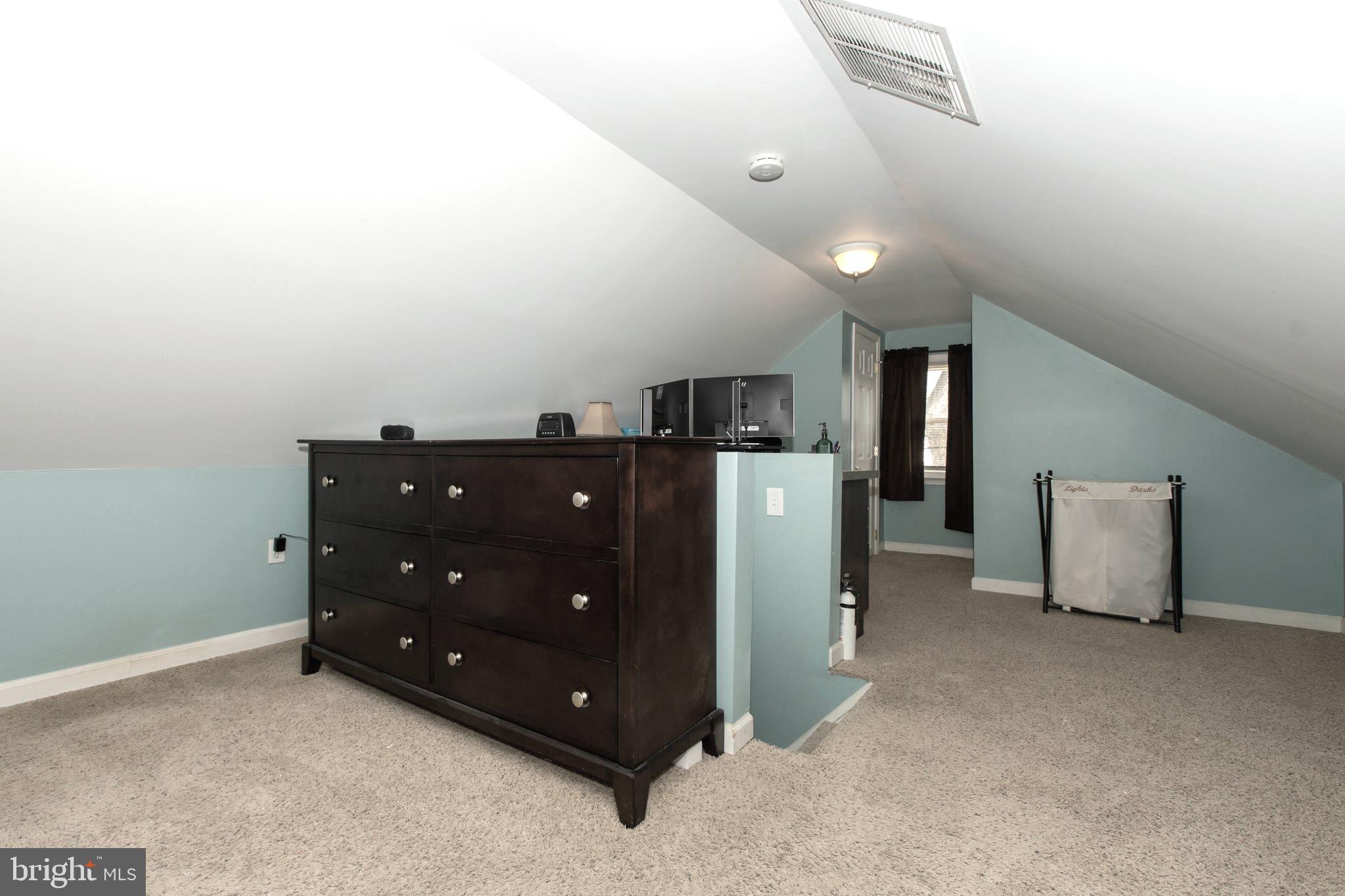 3101 White Way Road Baltimore, MD 21219 - Photo 22 of 31 Master Bedroom with office space