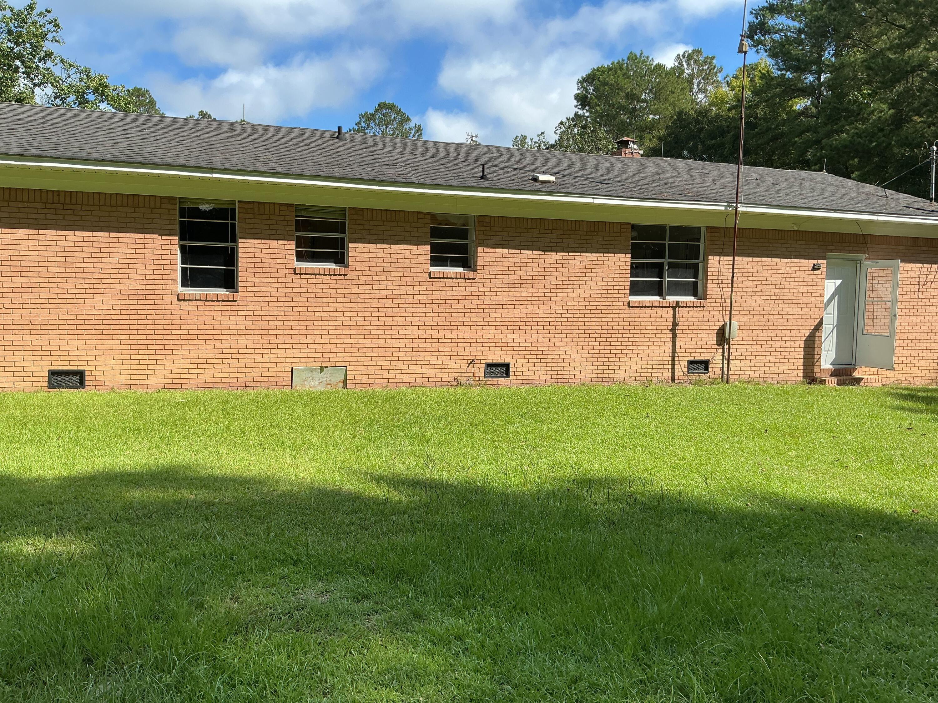 3417 Beulah Road Smoaks, SC 29481 - Photo 5 of 45 listing_4