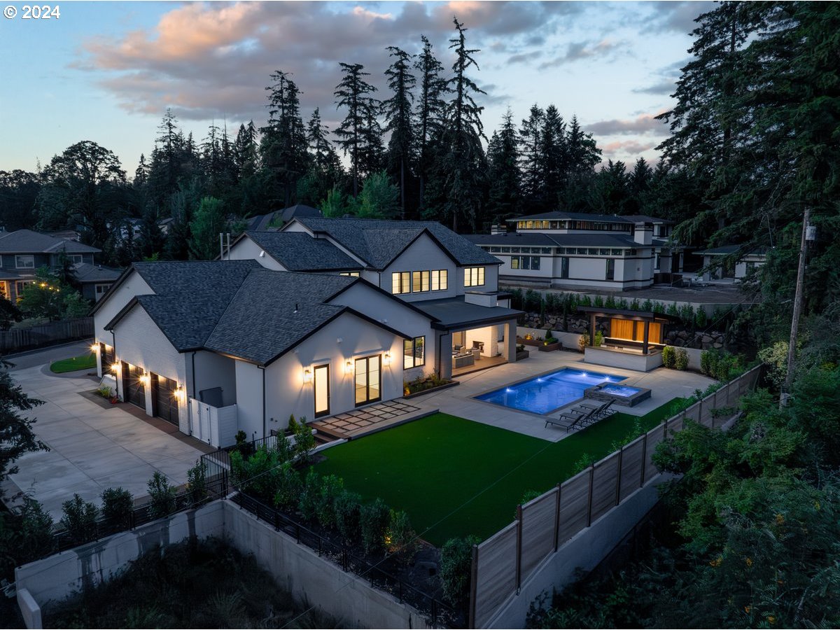 13770 Goodall Road Lake Oswego, OR 97034 - Photo 1 of 48 Gallery Image 1