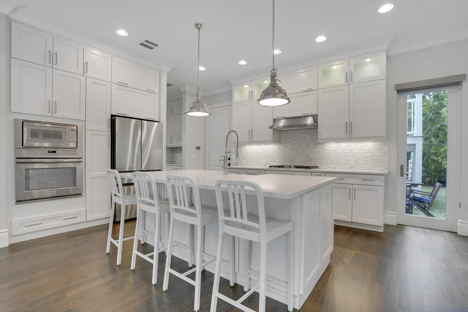 200 Northwest 10th Street Boca Raton, FL 33432 - Photo 15 of 71 14_Image_14_mls