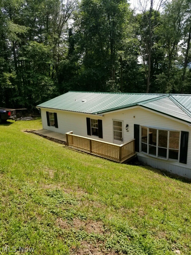 409 State Street Bowerston, OH 44695 - Photo 1 of 13