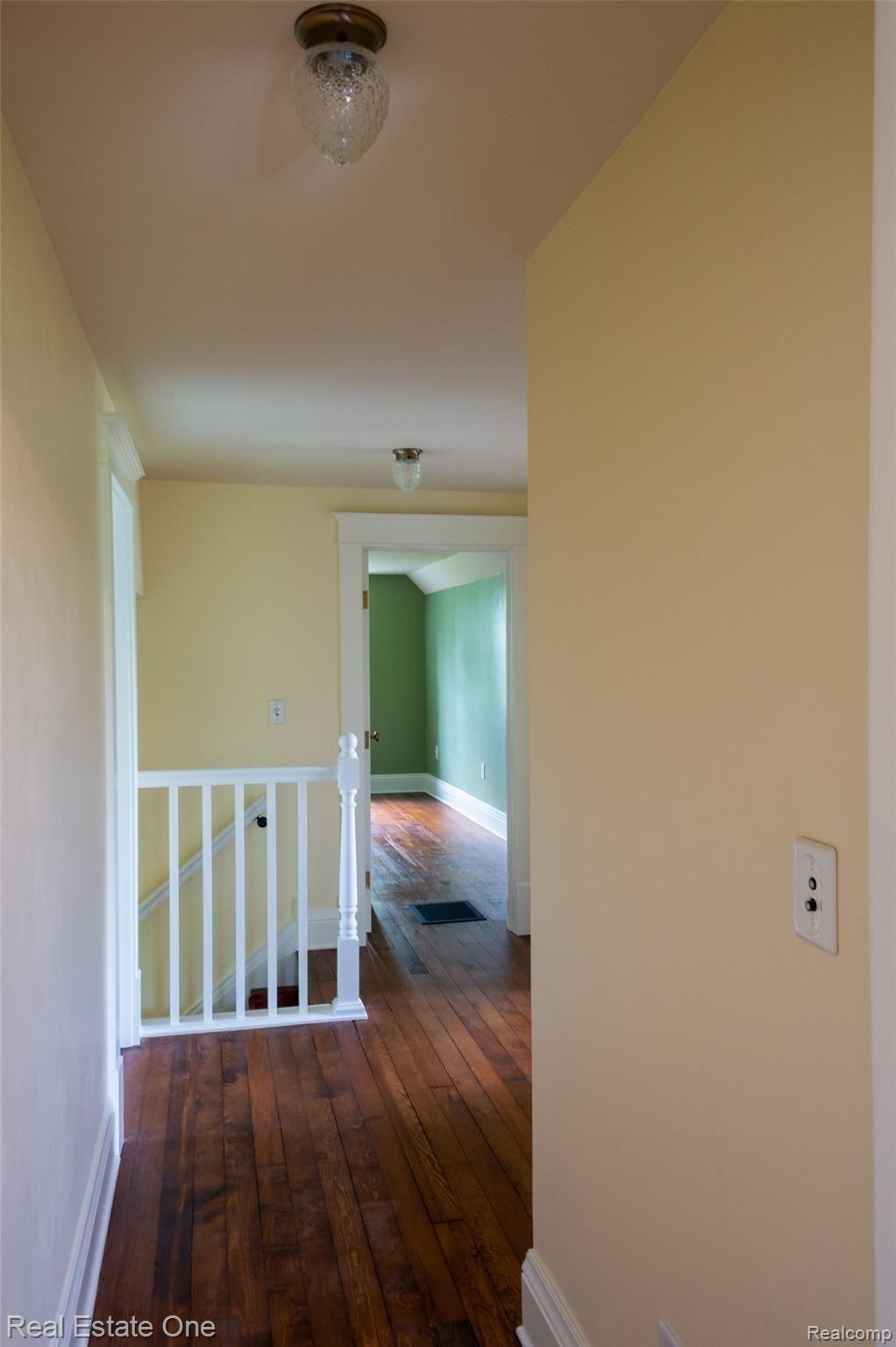 1455 North Searls Road Webberville, MI 48892 - Photo 24 of 35 Refinished Flooring