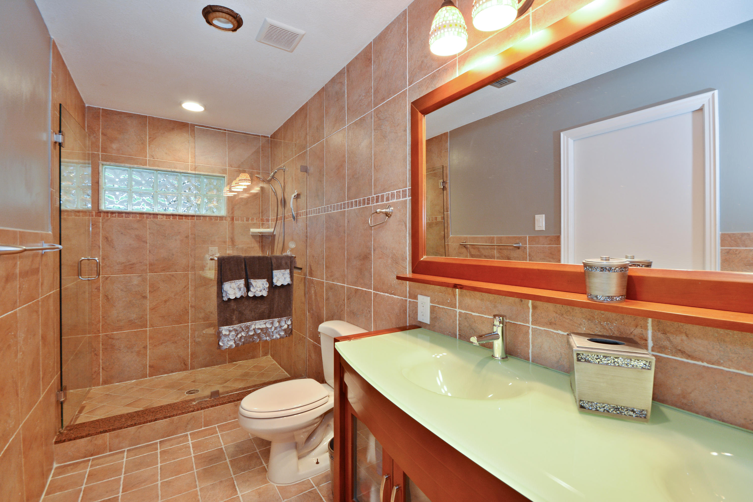 2399 Northwest 30th Road Boca Raton, FL 33431 - Photo 9 of 31 VHT-RX-10196143_8.jpg