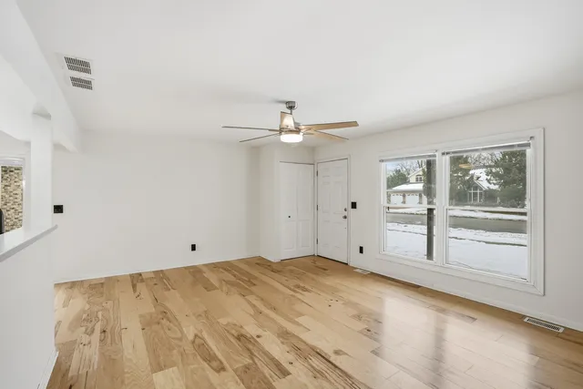 $245,000 | 19502 116th Avenue, Unit C, Mokena, IL 60448