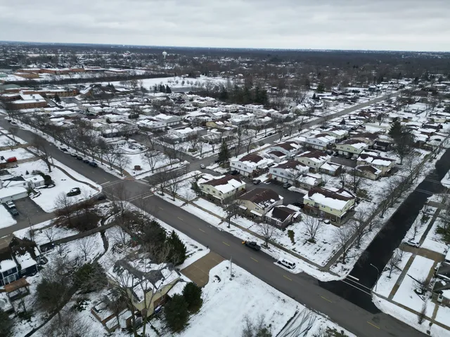 $245,000 | 19502 116th Avenue, Unit C, Mokena, IL 60448