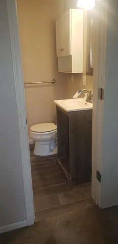 $128,000 | 232 East Spruce Street, Hesston, KS 67062