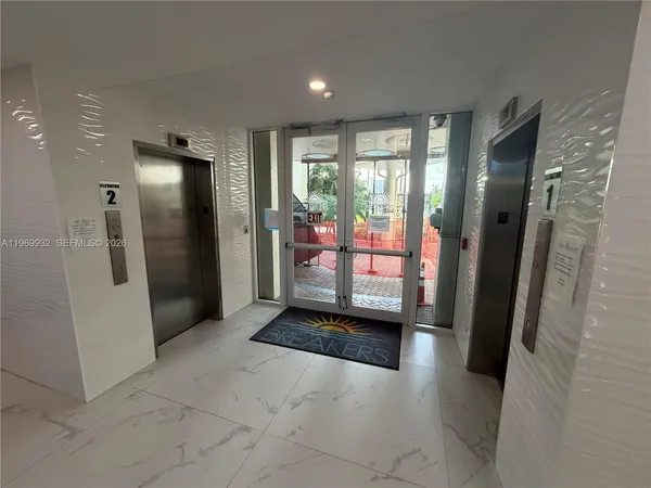 $3,000 | 710 North Ocean Boulevard, Unit 603, Pompano Beach, FL 33062