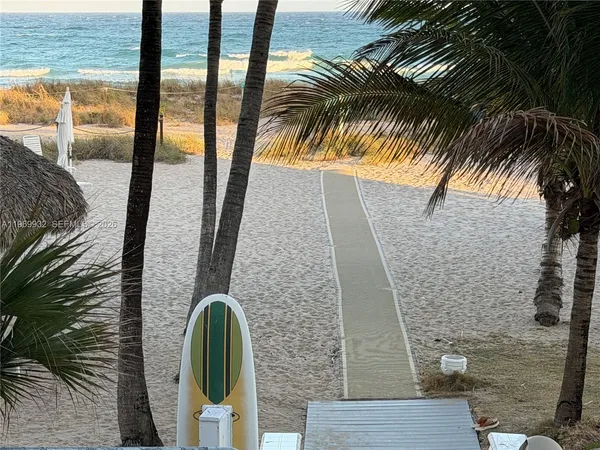 $3,000 | 710 North Ocean Boulevard, Unit 603, Pompano Beach, FL 33062