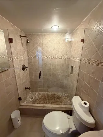 $3,000 | 710 North Ocean Boulevard, Unit 603, Pompano Beach, FL 33062