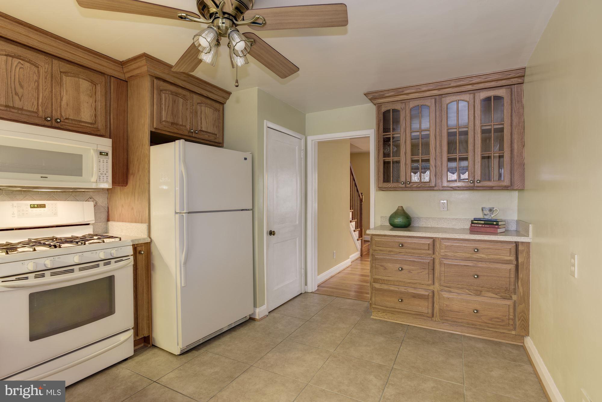 8119 Barksdale Road Baltimore, MD 21286 - Photo 11 of 29 Open and bright kitchen w/ unique built in hutch